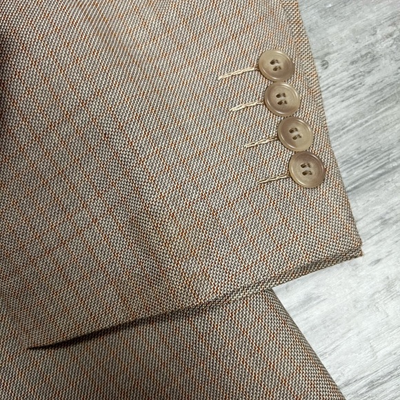 Vintage 1950s Tan w/ Orange Check Plaid Suit 38R - Picture 4 of 16